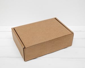 картонные коробки с логотипом